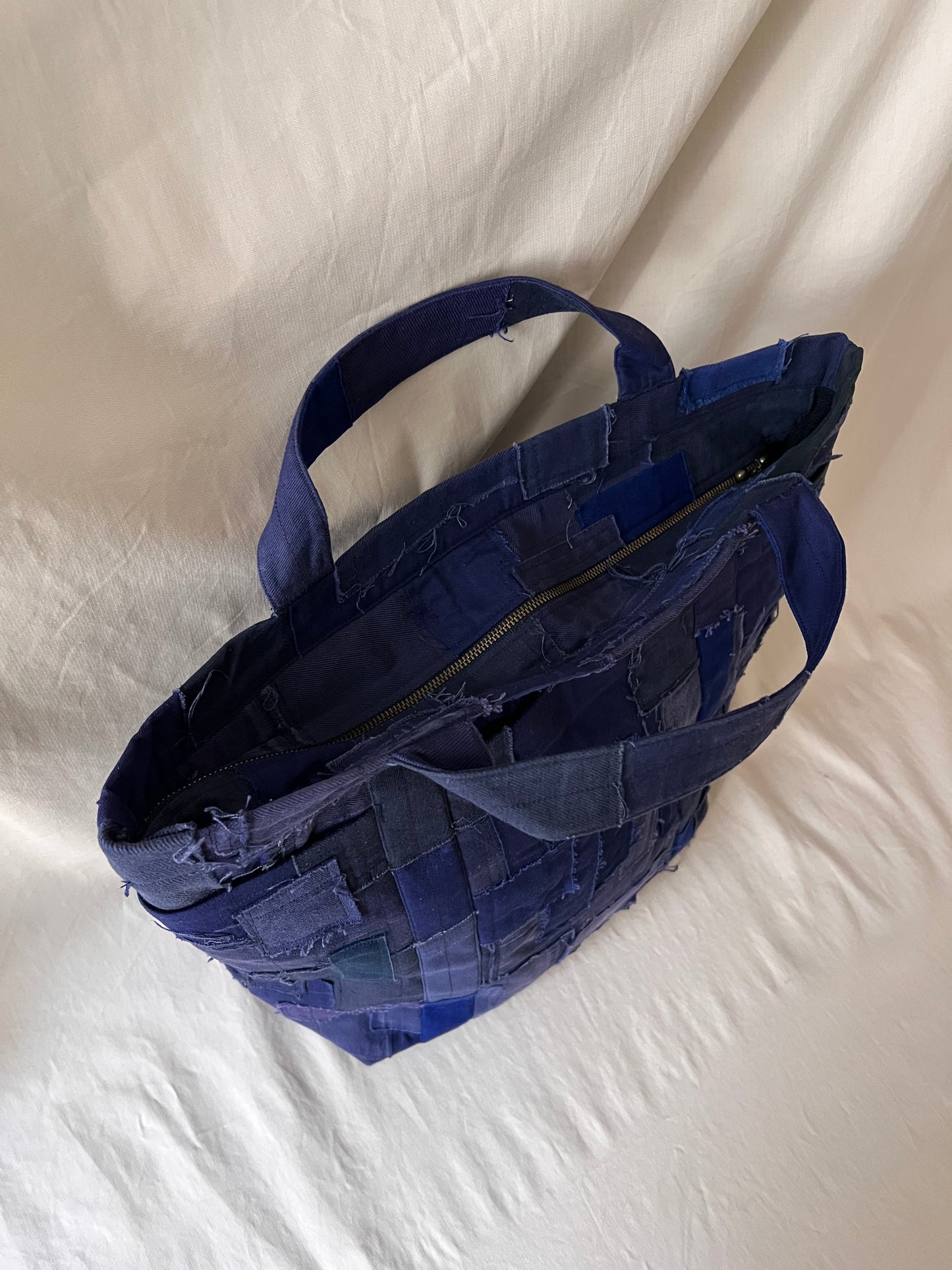REBLISS 007 Short Handle Zip Tote Bag