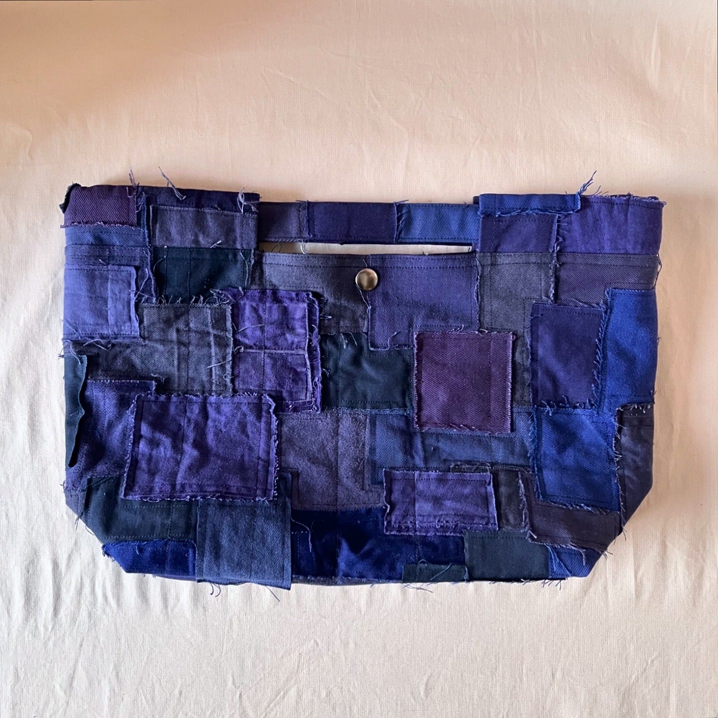 REBLISS 004 Facade Tote bag