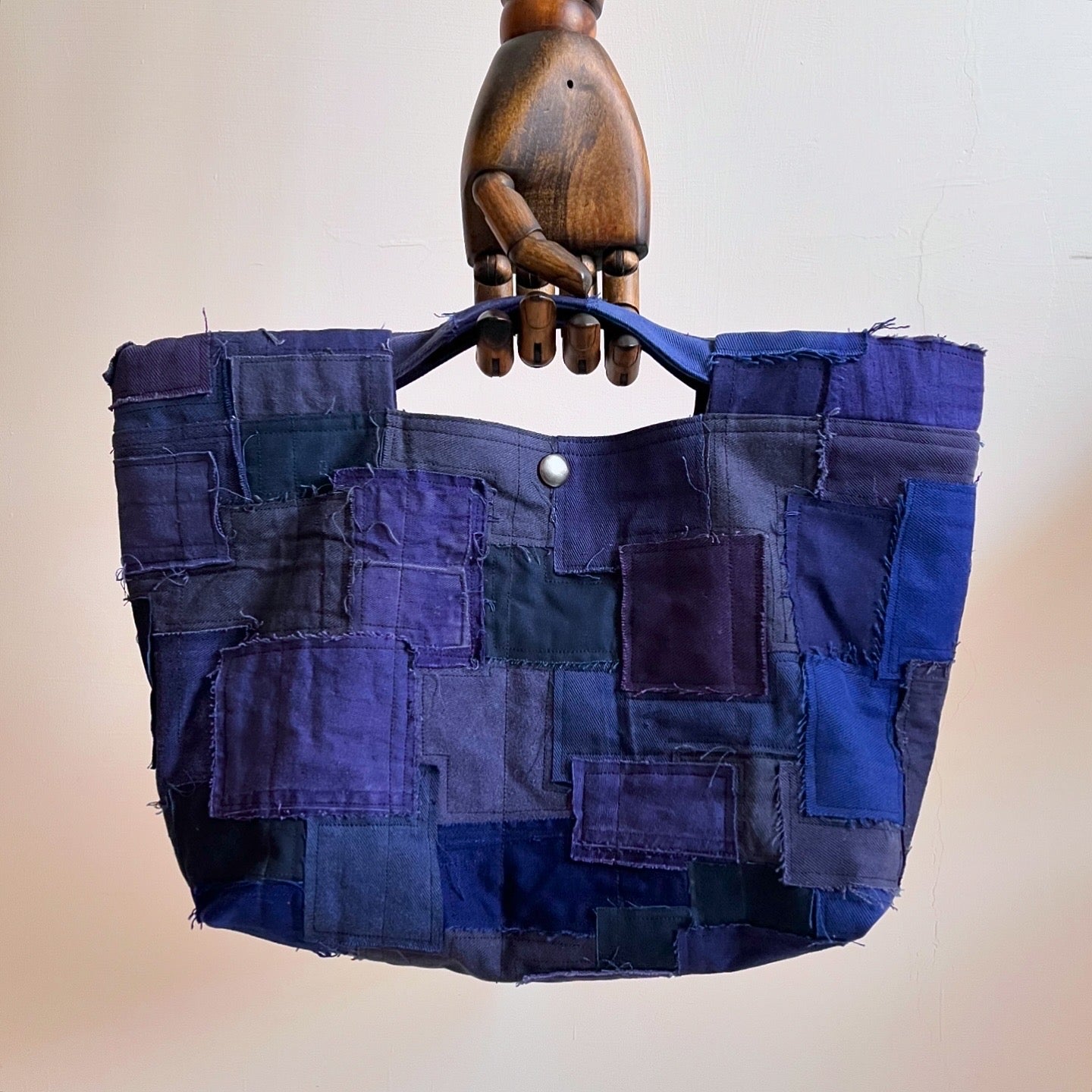 REBLISS 004 Facade Tote bag