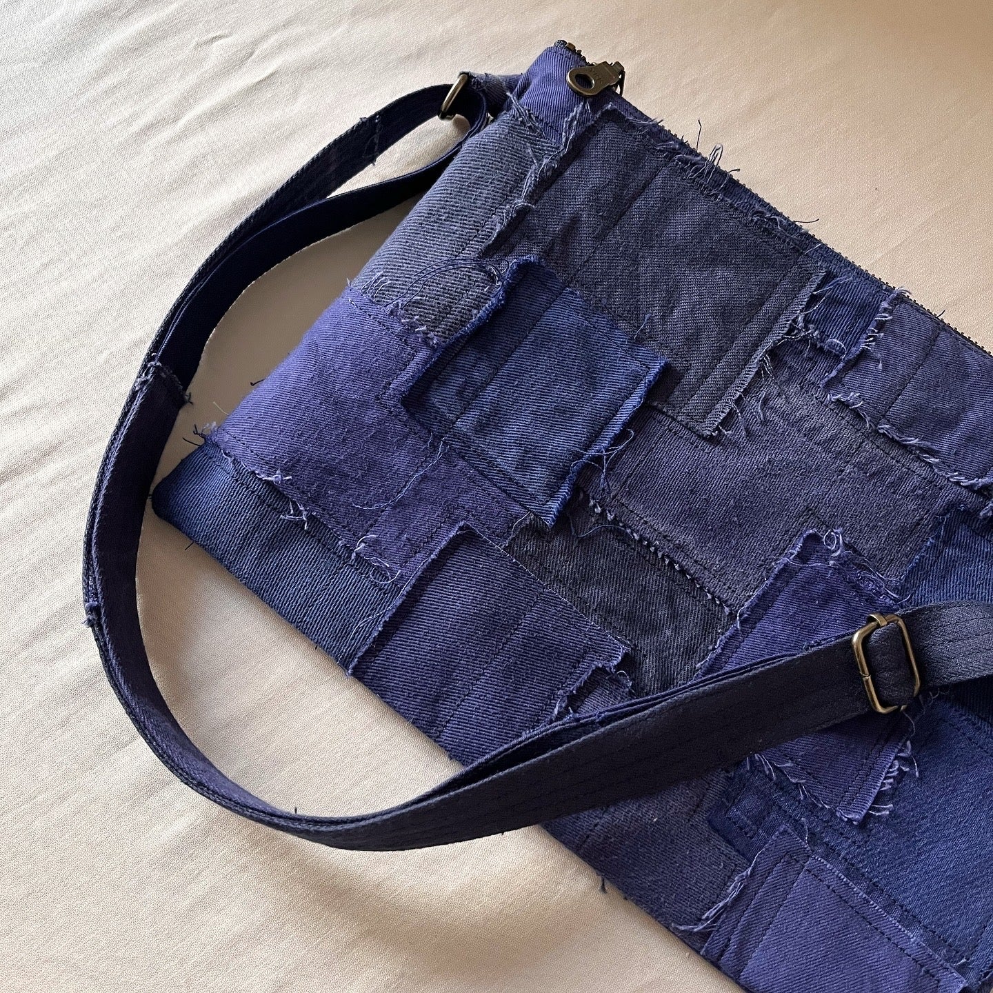REBLISS 003 Crossbody bag
