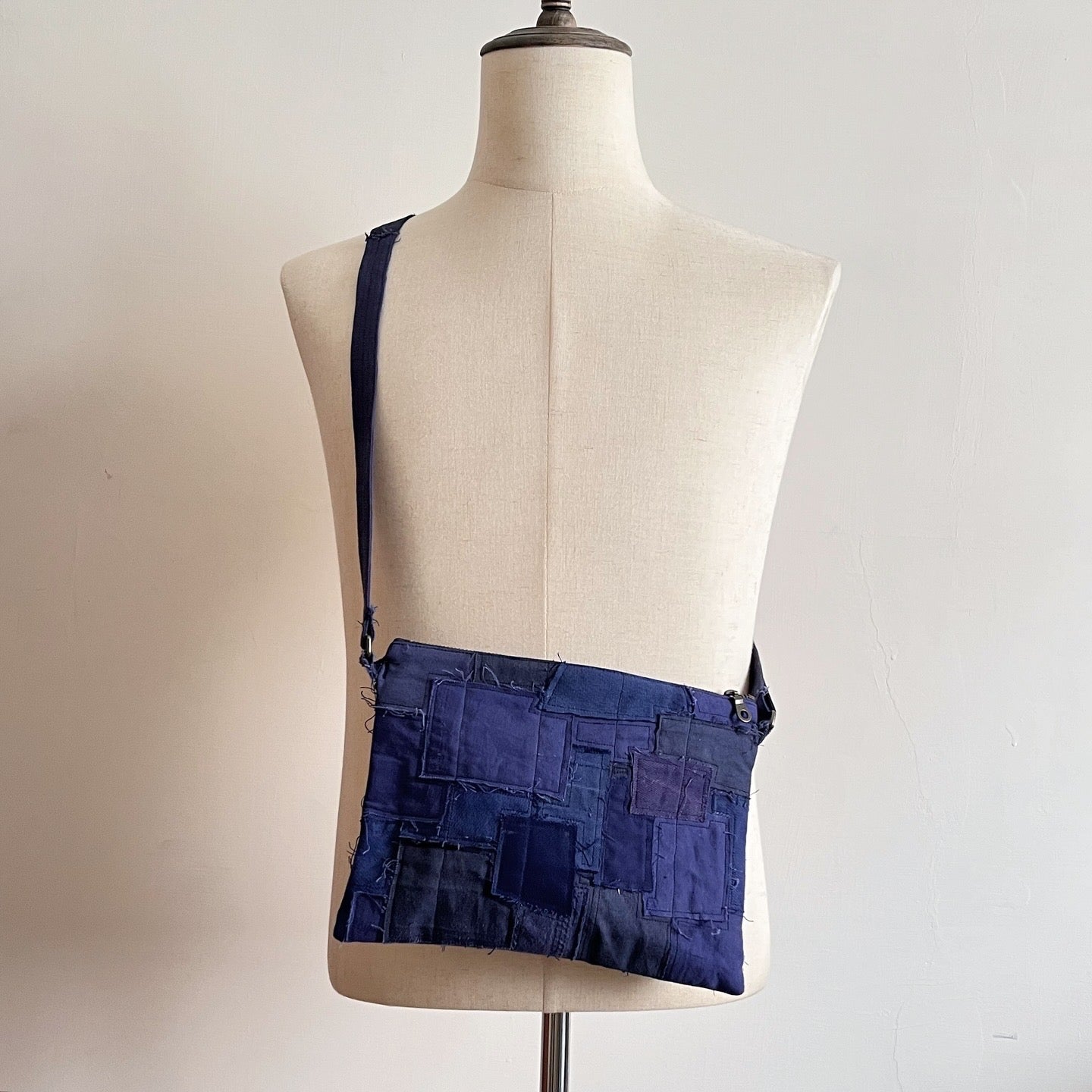 REBLISS 003 Crossbody bag